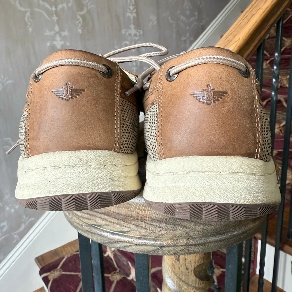 Dockers men’s BEACON lace up 12 W boat shoe very good condition leather brown